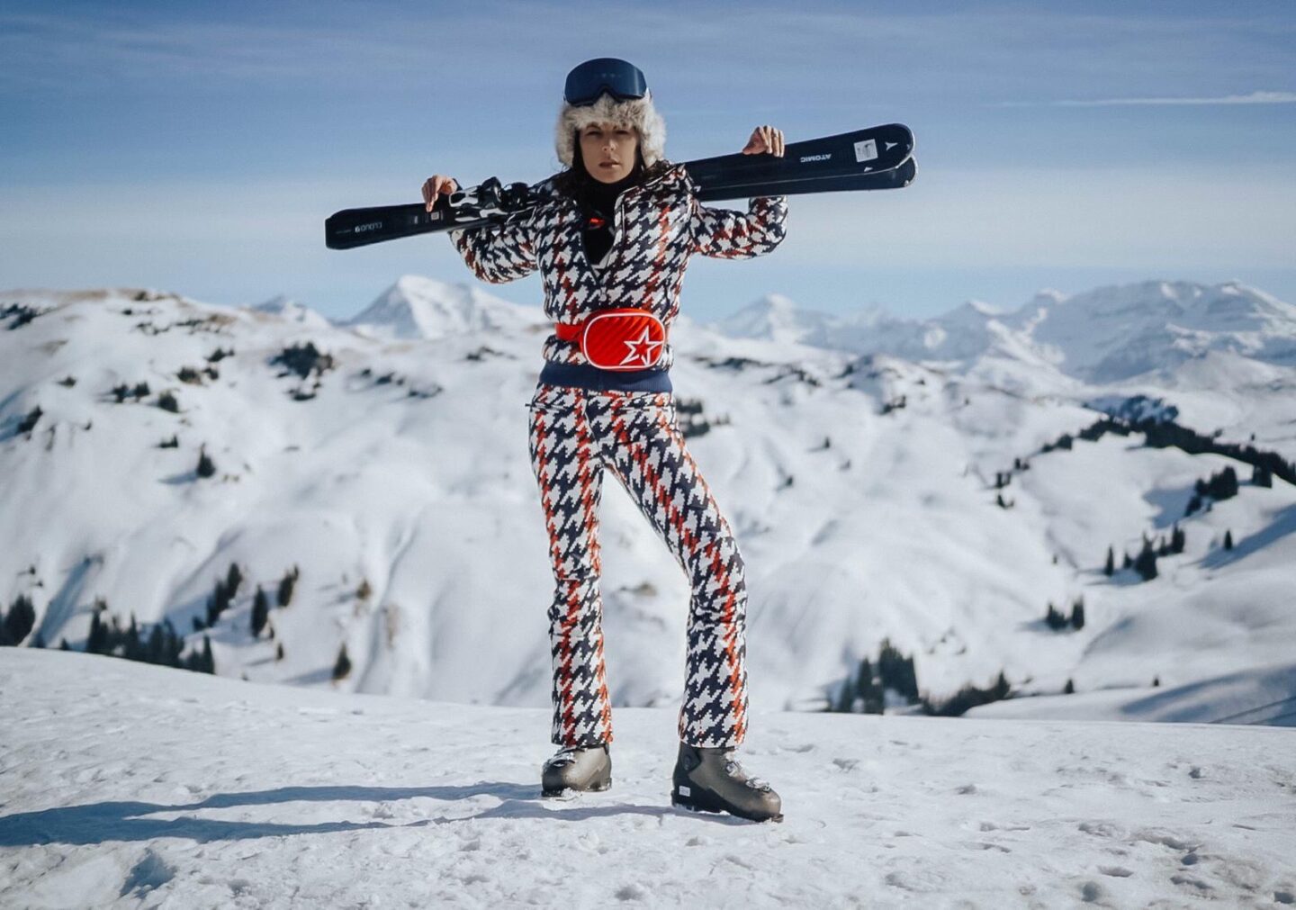 Gstaad Style in 2023  Skiing outfit, Apres ski style, Tennis fashion