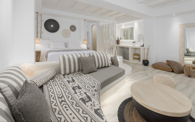 Naxos Unveiled: A Greek Island Retreat of History and Nature - The Chic ...